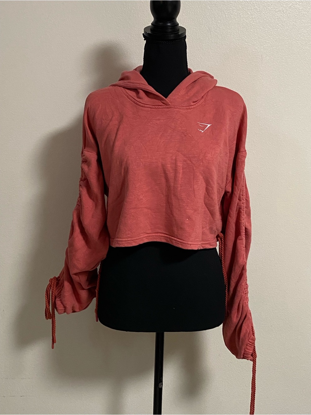 Gymshark Ruched Crop Hoodie Women's Size Medium Brick Red Crop Hoodie FLAWED